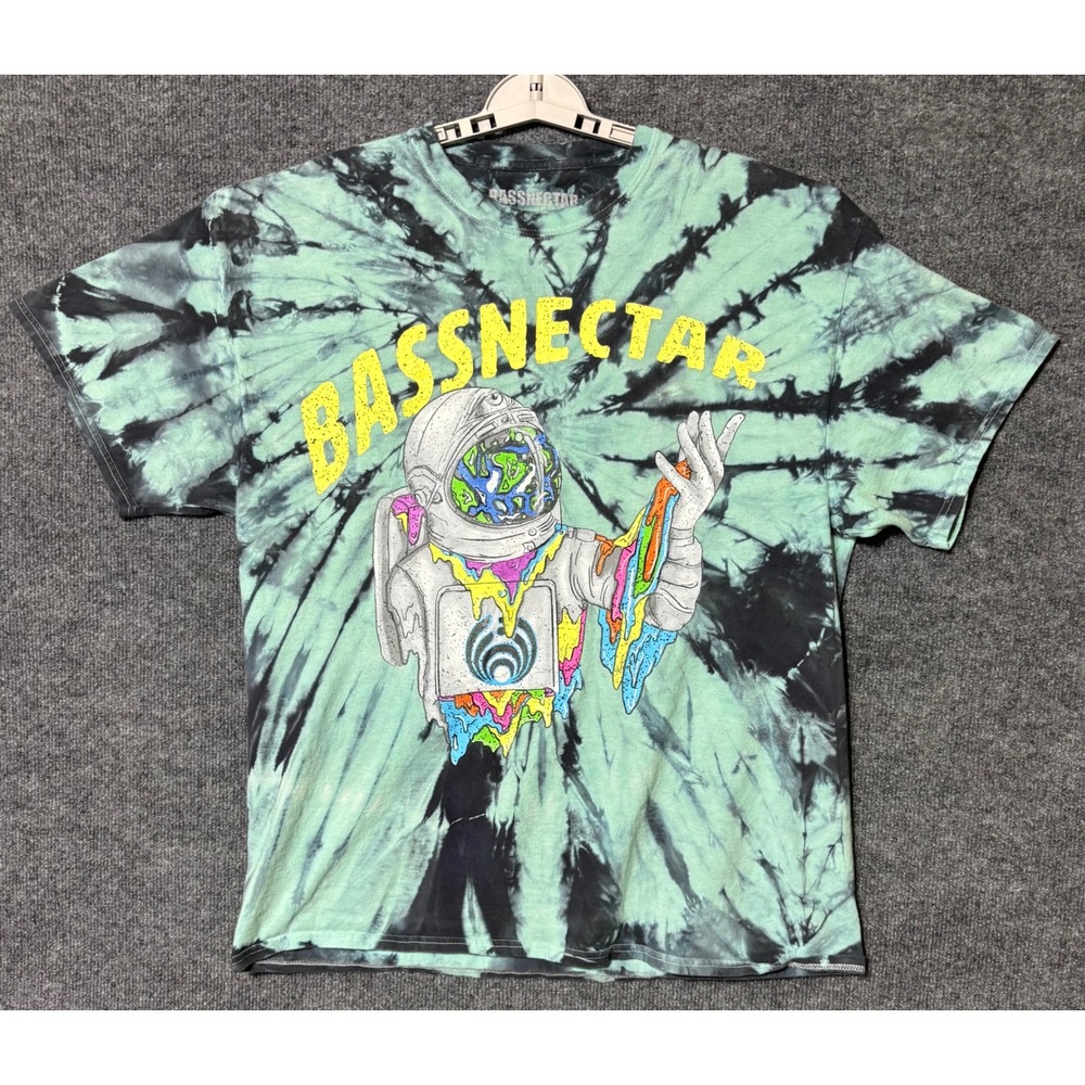 Bassnectar Mens XL T-Shirt Green Tie Dye Astronaut Graphic Space EDM Rave Tee